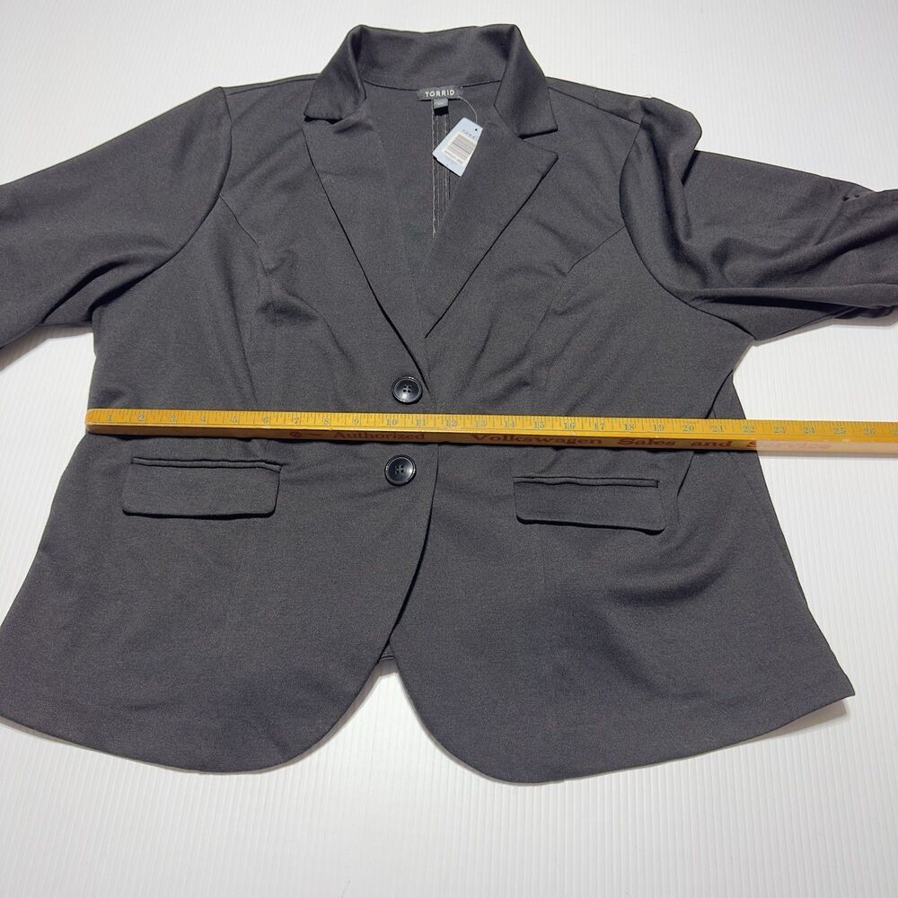 Torrid Black Ponti Blazer Size 3X Button Front Ruched 3/4 Sleeve NWT - Picture 7 of 11